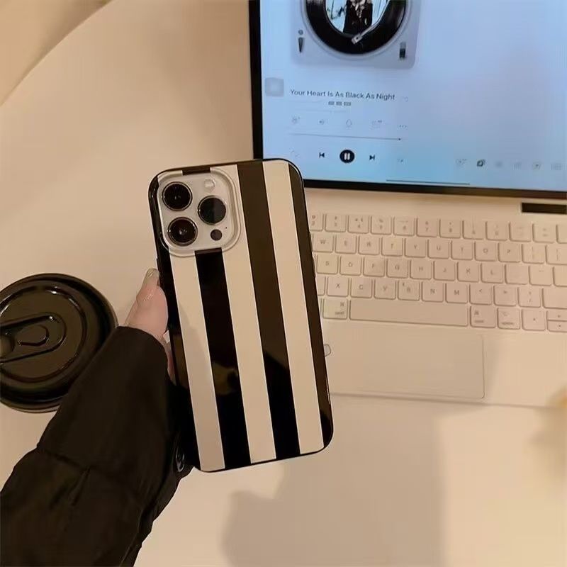 เคสโทรศัพท์ลายเส้นขาวดำ ดีไซน์ - Phone Accessories Kiosk บทวิจารณ์และราคา